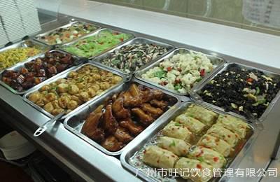 食堂如何根据消费者因素搭配合理饭菜及提升菜品质量